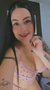 galatea_rous Sweet And Horny Girl Gambar