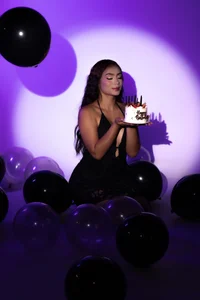 ON MY BIRTHDAY🎉🎁🎂 de KENNIA_SWEETIEE  6 photos