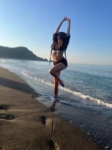 TinnyTiana Public Hình 4