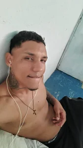 Carlitovnzla's XXX Nude Photo 3