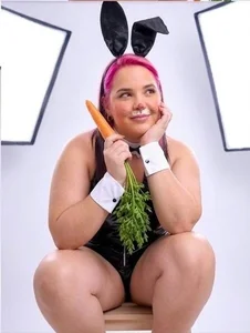 kiara_scottt I am a sexy bunny зображення 8