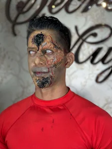 JoseRumbero26のUn maquillaje muy creativo mes de Halloween 2026の 8枚の写真