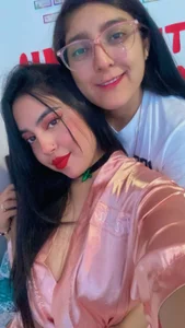 PamelaFtMia Public صورة واحدة|PamelaFtMia Public صورتان|PamelaFtMia Public  صور|PamelaFtMia Public  صورة