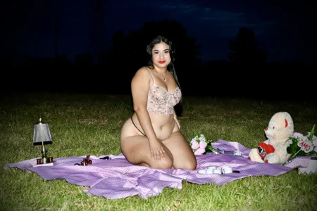 Valka_Zafira Public Pic 5