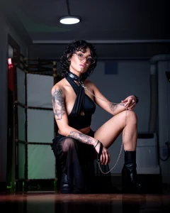 slutty_venus Let's play my life Billede