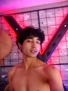 KrisX_hl: BAD BOY ( 3 фото)