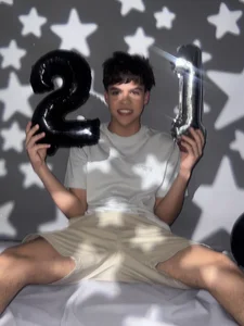 justinbiler BDAAY JUSTINN🤍 Billede