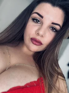 BazsiSzinti's XXX Nude Photo 3