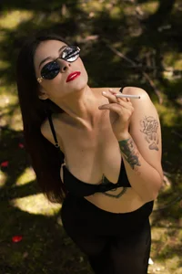 Aleska_MiamiのSexuality is about being yourselfの 4枚の写真