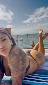 LatinaLoka3 Public Pic 9