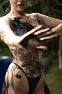 Nura_n_Sarah NURA. My body is my art. Pic 4