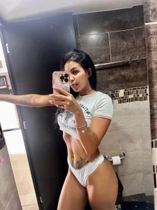 ValerieSoto valerie sexy รูป  5