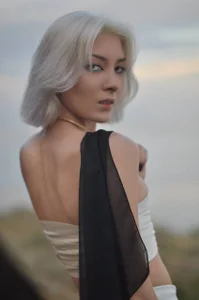 JanneAtop white tiger Poză