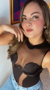 MadisonBlonde's XXX Nude Photo 2