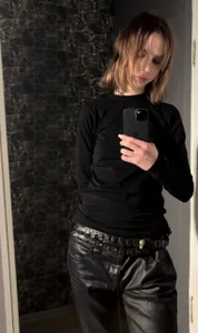 leather weather od mmimichan  2 snímek