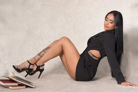 ChloeMoon9 🖤 Pic 4