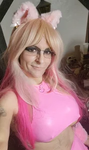 LUXORALOVELuxora Love 2026图片