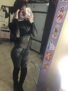 Tifanny_Sweett Some of my sexy outfis in the Mirror 😝 사진 4