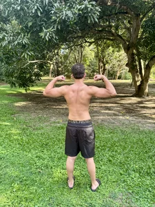 jeicob_stone Pool day☀️ صورة واحدة|jeicob_stone Pool day☀️ صورتان|jeicob_stone Pool day☀️  4 صور|jeicob_stone Pool day☀️  4 صورة