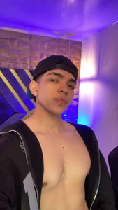 Julian_Mercier Public Pic 4