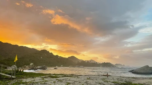 xlunna BEACH VACATIONS Poză 4