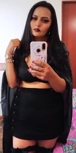 emma_luxyのPublicの 4枚の写真