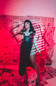 AmberGreyy_ Happy Valentine's Day Pic 2