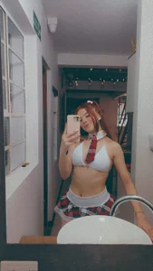 Layla_castilloo Public Gambar 3