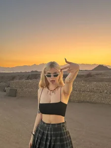 DaisyElmers Vacation in Egypt Pic 3