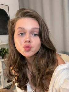 EarthaLevra Public Billede 4