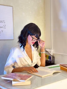 Sassy--Girl Your sexy teacher is already here Immagine 