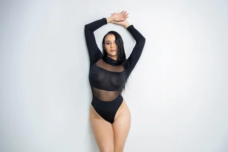 Hannah_williams1 MY BODY Pic 2