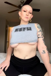 ItsKittybitch's photo