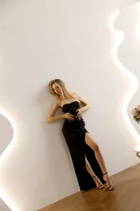 EmilyGraydis unforgettable moments! 💃🌺  2টি ছবি