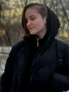 linadevine Public Foto