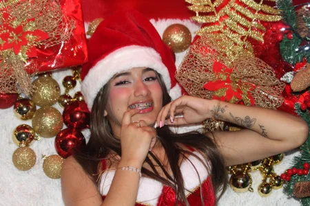 Athenea__fox MERRY CHRISTMAS  9টি ছবি