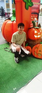 Halloween walk de Amun_obsidian  2 Imagens