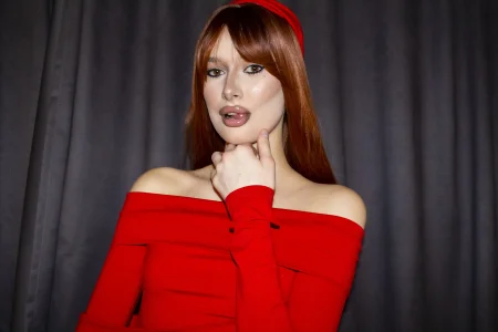 AmandaGentle Imagine that I went on a date with you. How do you think this will end.....?😏 зображення 8