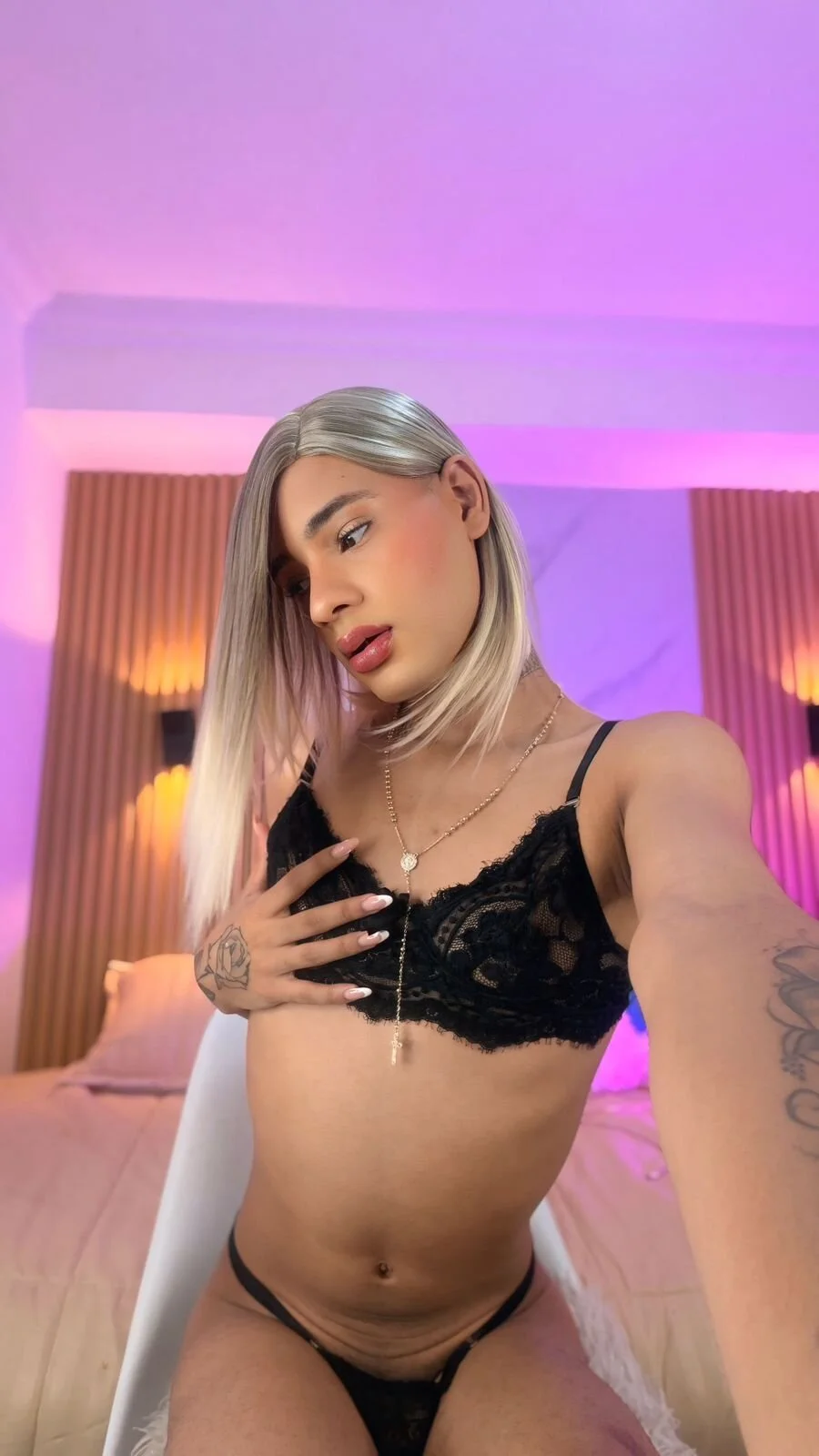 %{count, plural, one {תמונה טרנדית של Miss_EmilyStar} two {שתי תמונות טרנדיות של Miss_EmilyStar} many { 3461 תמונות טרנדיות של Miss_EmilyStar} other { 3461 תמונות טרנדיות של Miss_EmilyStar}}