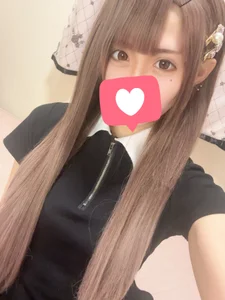 _hiyor_ Public Immagine  6