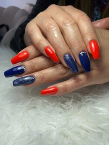 Naty_Mature_ My nails!!! Billede