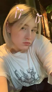 mally_luxxx Red Lipstick Confessions 사진