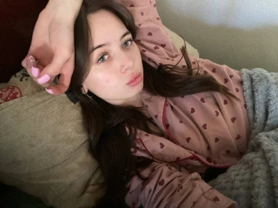 YvonneRobes: My first photo set ( 2 фото)