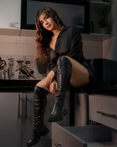 Megan_mooree_ sex in the kitchen ? Pic 2