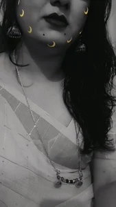 Love de Urmila_kannada_telugu  2 Imagens