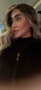 _Mia_Brunette_ Hi✨ Gambar 2