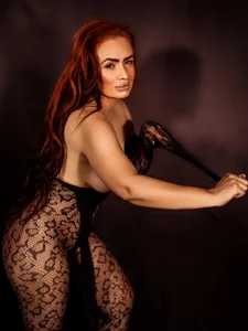 angelinarouse_ to speed up your desires 😍💖💋 Hình 4