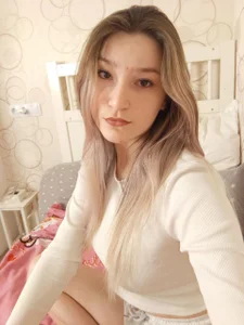 SerinaBinderup Public Pic 4