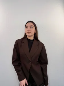 HermilaClap Public Foto 6