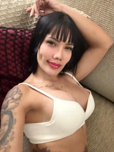 juliane_sweer1 Angel Juliane Pic 9